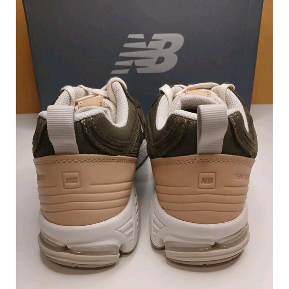 NIB New Balance Mens Sz 10 1906F Athletic Comfort Sneakers Green Beige Leather - Picture 7 of 16